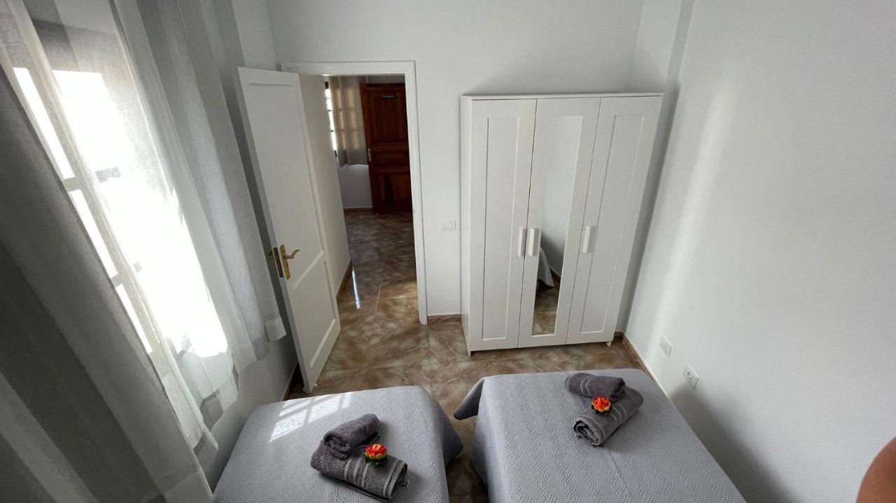 Vivienda Vacacional Tienda Loly Puerto de las Nieves Exteriör bild